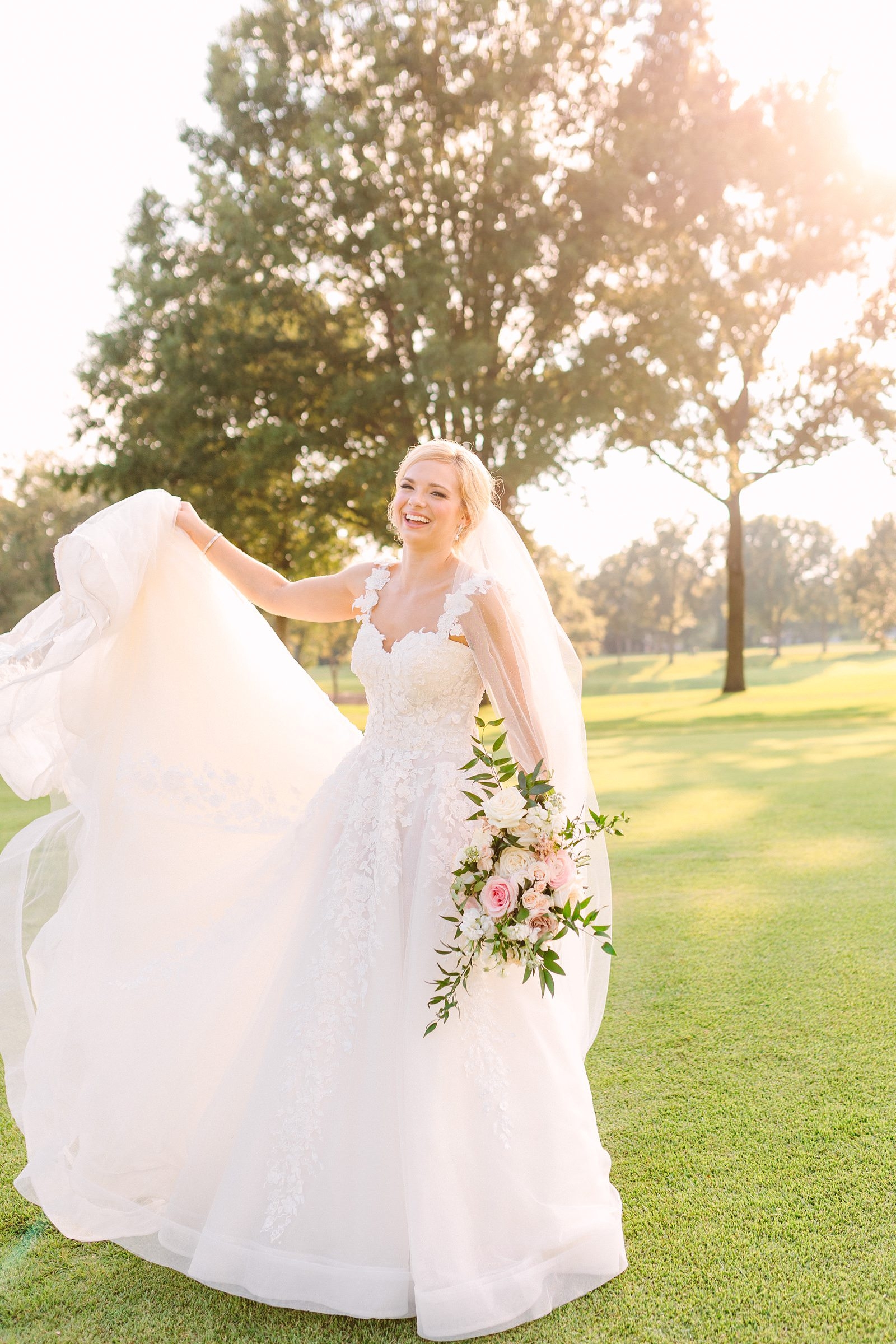  An Evansville Country Club Wedding Kelsi and Andrew165.jpg
