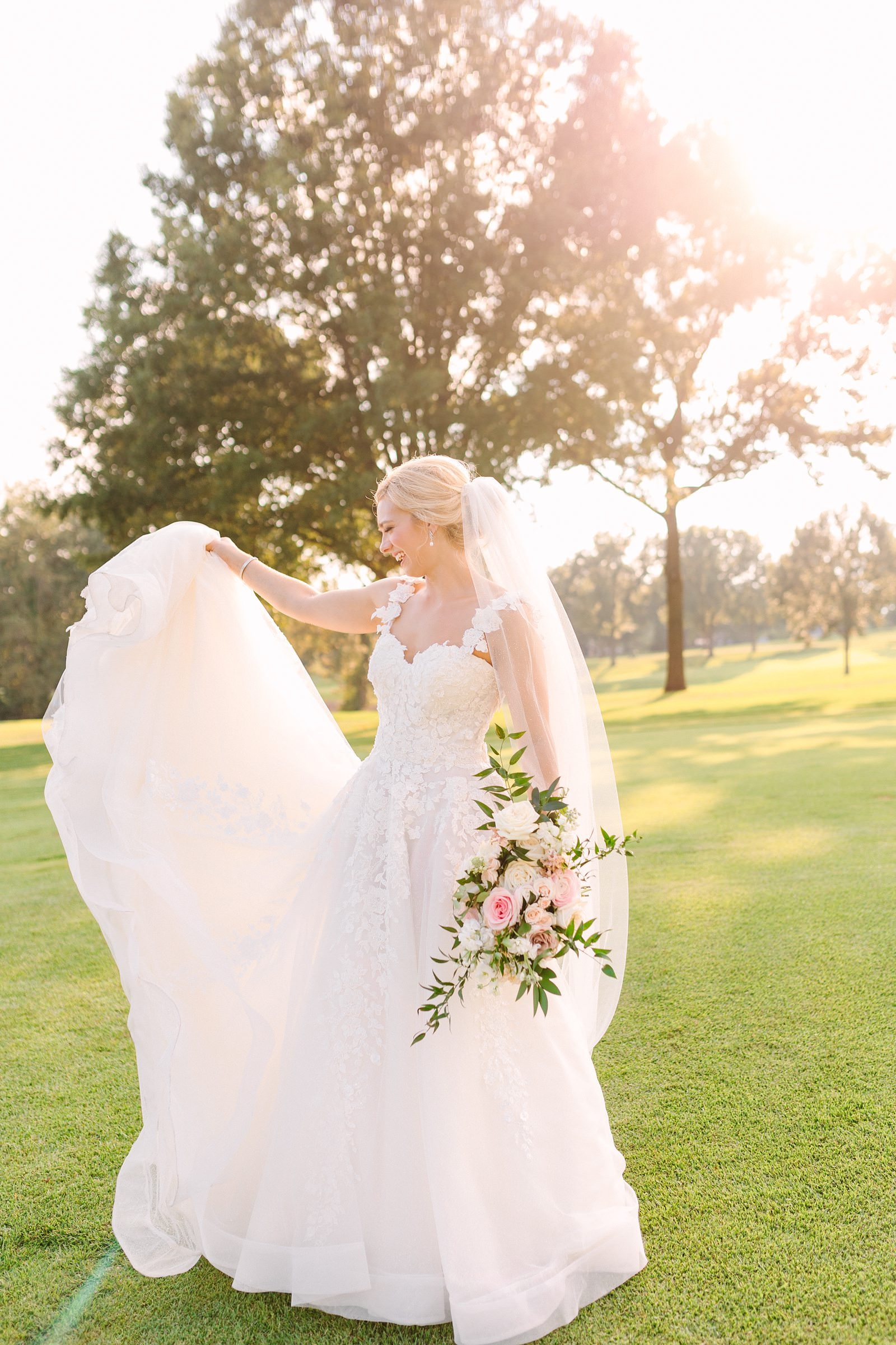  An Evansville Country Club Wedding Kelsi and Andrew166.jpg