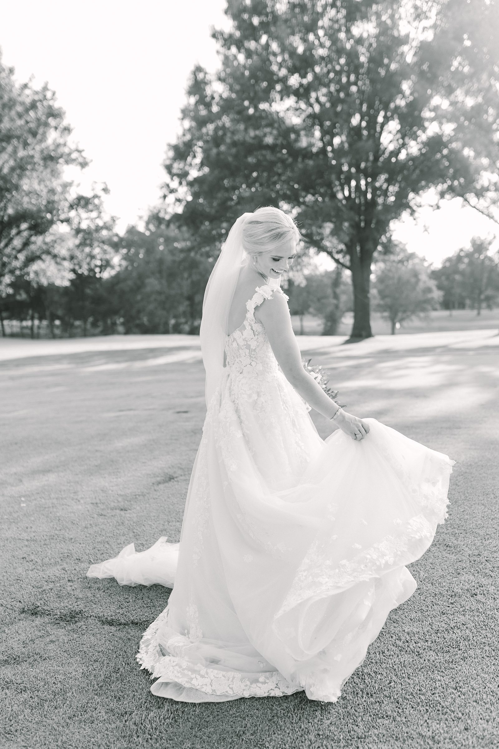  An Evansville Country Club Wedding Kelsi and Andrew167.jpg