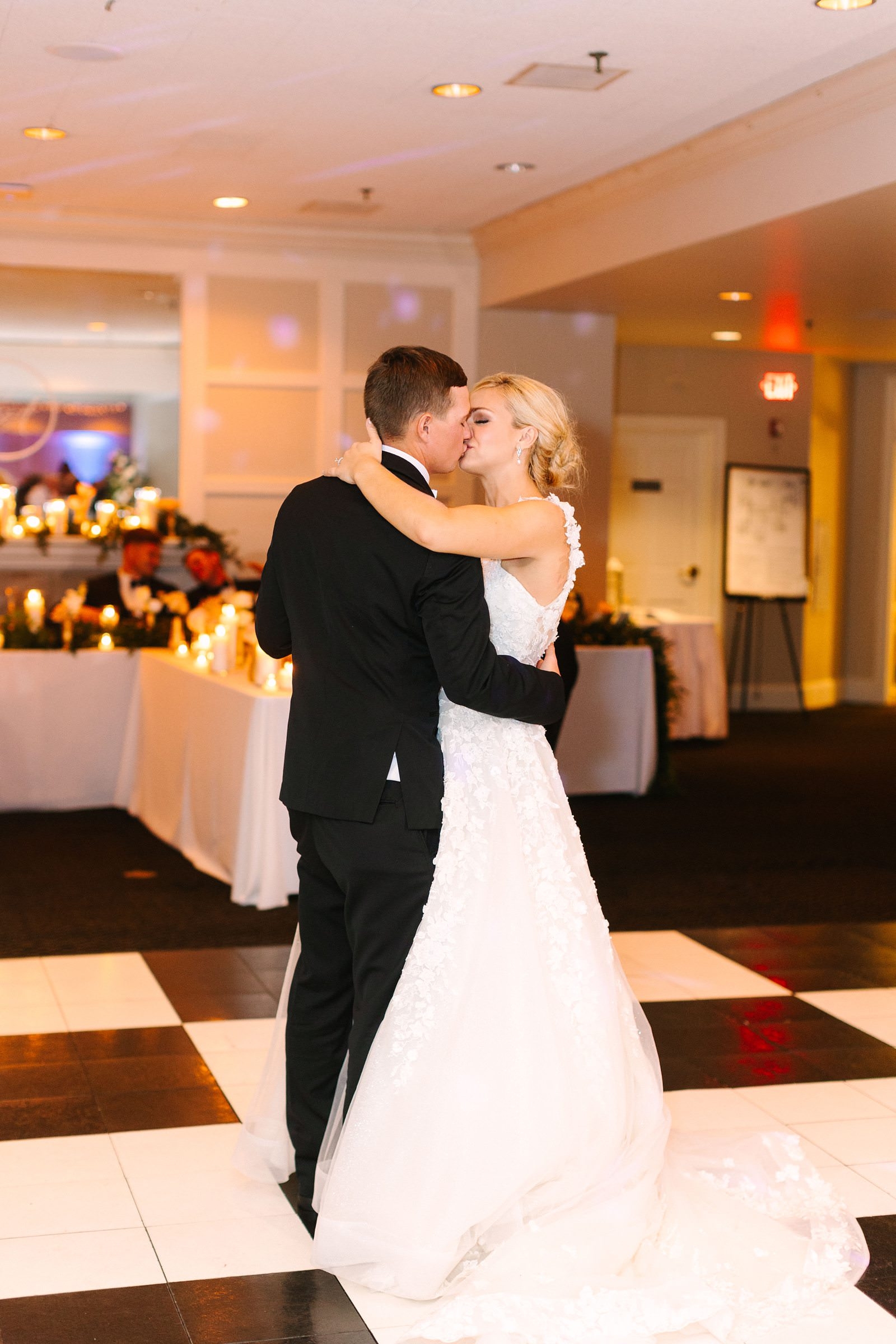  An Evansville Country Club Wedding Kelsi and Andrew198.jpg